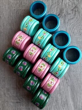 Hand-Painted Floral Farmhouse Wooden Napkin Rings
